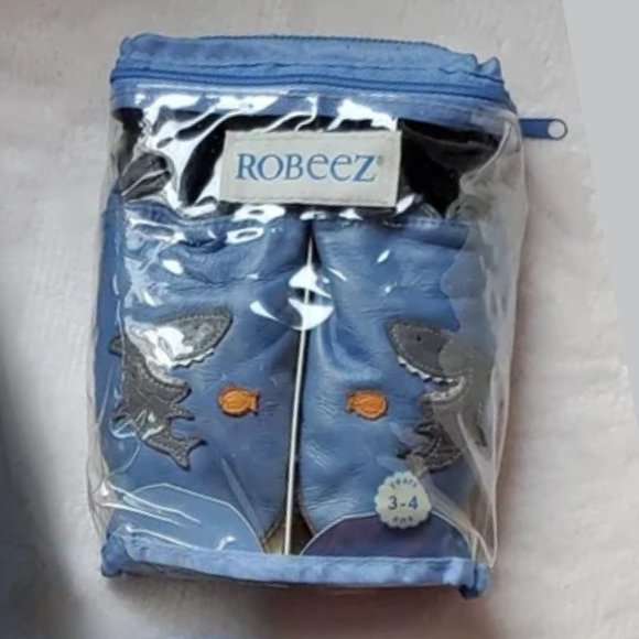 Robeez Vintage Leather Shark - sz 3-4 years  (Rare Size) - Picture 6 of 8
